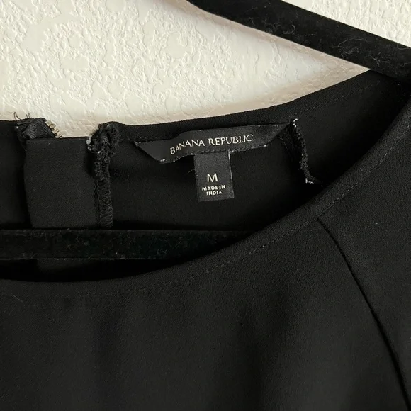 Banana Republic Top - Picture 2 of 3